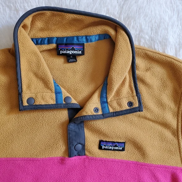 Patagonia Micro D Snap-T Pullover - Ultra Pink - Picture 2 of 7